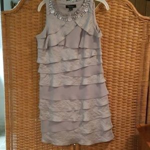 Fancy dress with side zipper